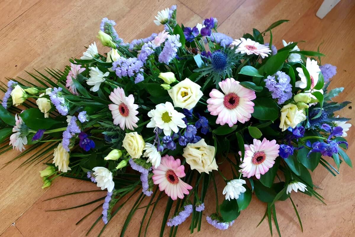 Sympathy Flowers Sydney: Expressing Condolences with Elegance